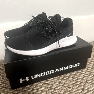 Under Armour Charged Breathe Lace Sneaker